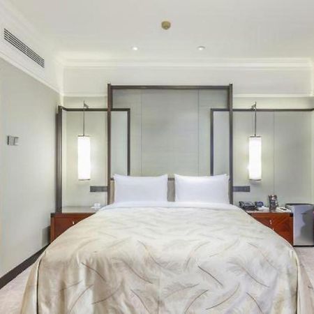 Shijiazhuang International Building Hotel Kültér fotó